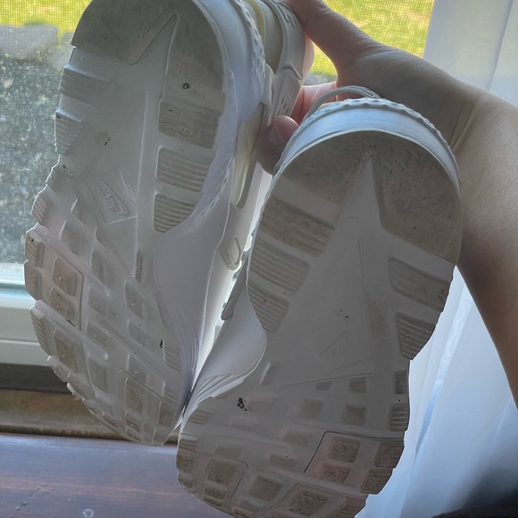 Nike Huarache white and cream worn once - Picture 6 of 9